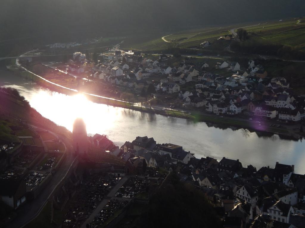Gaestehaus Am Roemerbad Zell an der Mosel Eksteriør bilde