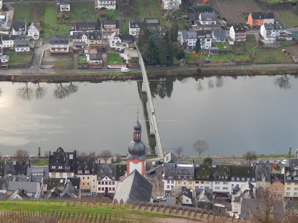 Gaestehaus Am Roemerbad Zell an der Mosel Eksteriør bilde